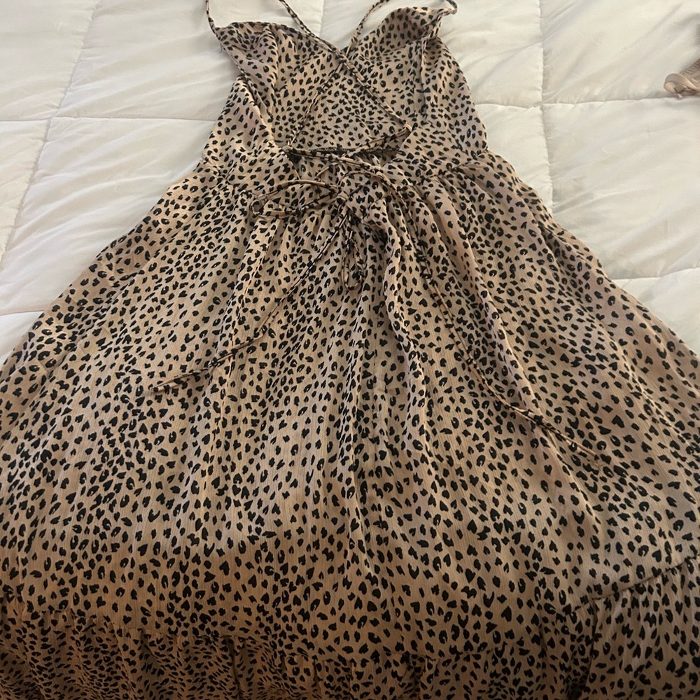 CUPSHE Women V Neck Leopard Lace Up Backless Maxi Slip Dress with Ruffle Hem - Picture 6 of 8